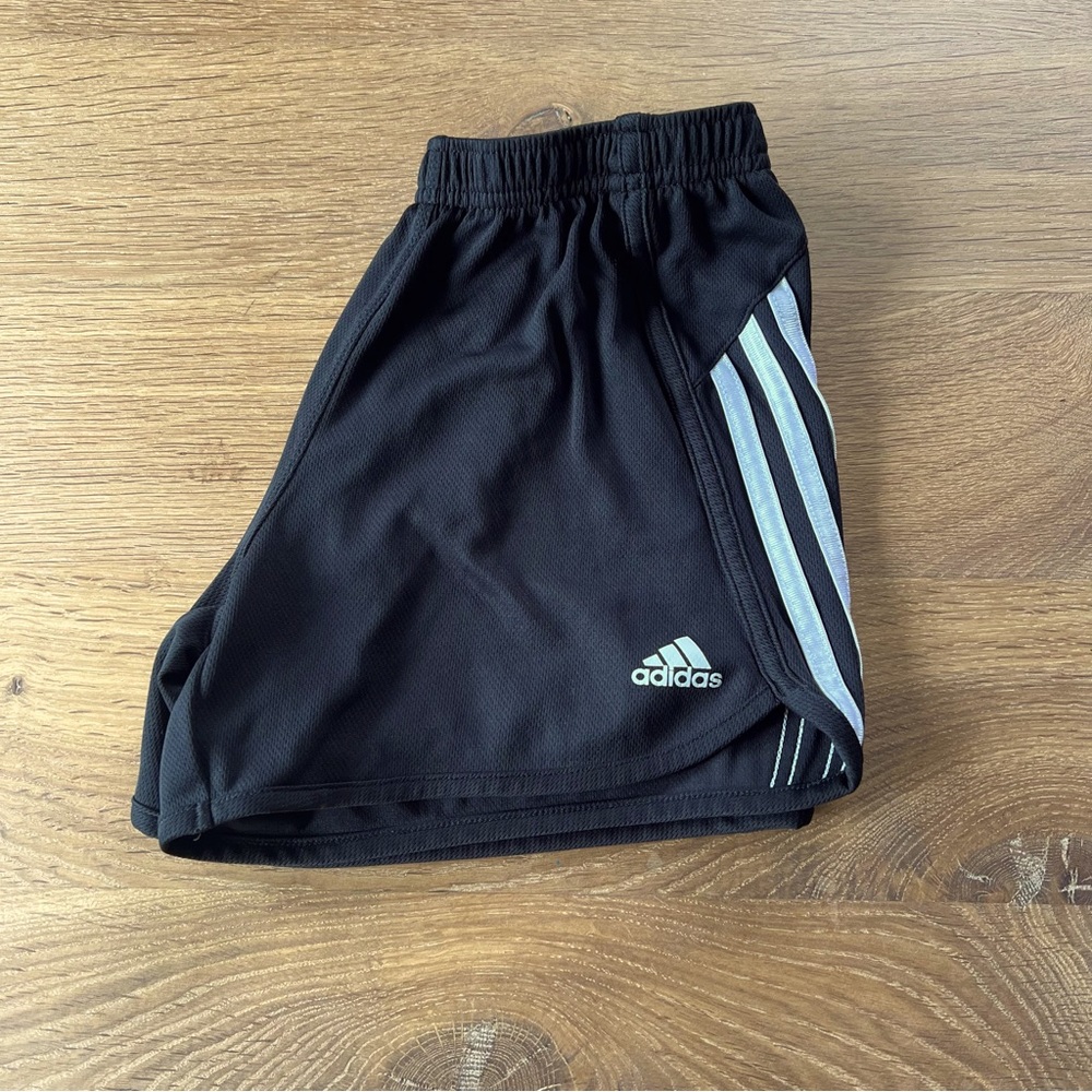 Girls L Adidas black shorts